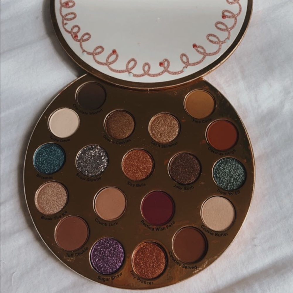 too faced eyeshadow pallet, barley used